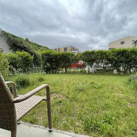 مطعم وفندق بانسكا زاهرادا 4* Dobřichovice