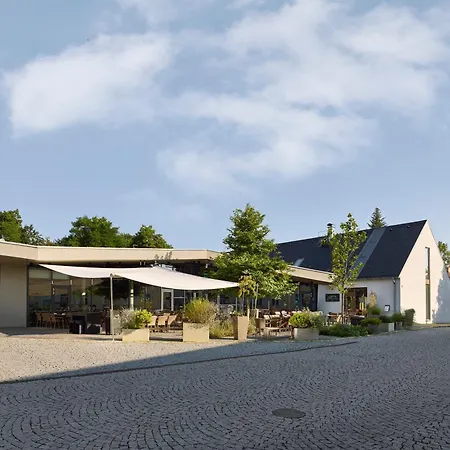 Panska Zahrada 4* Dobrichovice