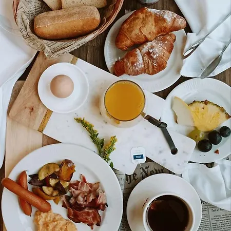 Panska Zahrada Hotel Dobrichovice