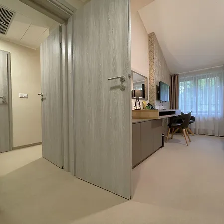 Hotel Panska Zahrada 4*