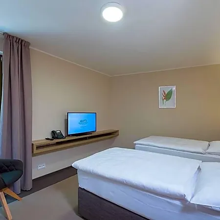 Panska Zahrada Dobrichovice